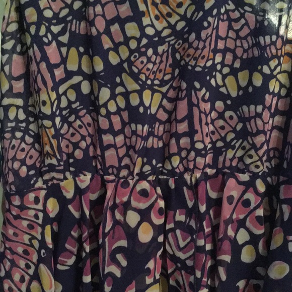 Razorback Highlow Dress - Picture 4 of 7